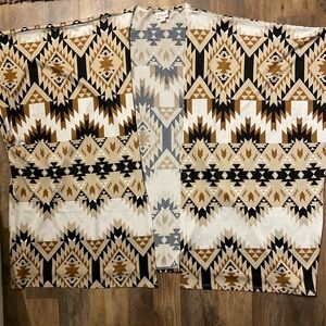 Lularoe Women’s  Aztec Kimono Cardigan Size S/M